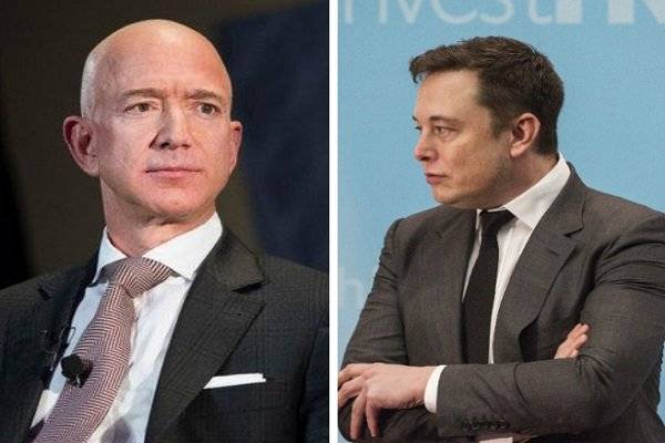 جف بزوس (Jeff Bezos) و ایلان ماسک (Elon Musk) 